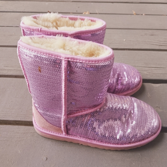 UGG Classic Short Sparkles Pink Sequins Boots Women's Size 6 - Picture 7 of 9